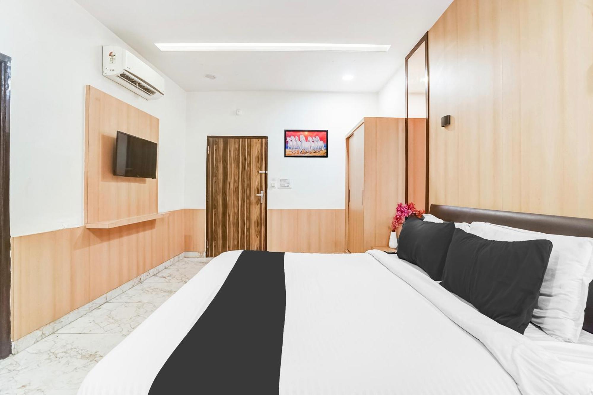 Super Townhouse Jagatpura Otel Jaipur Dış mekan fotoğraf