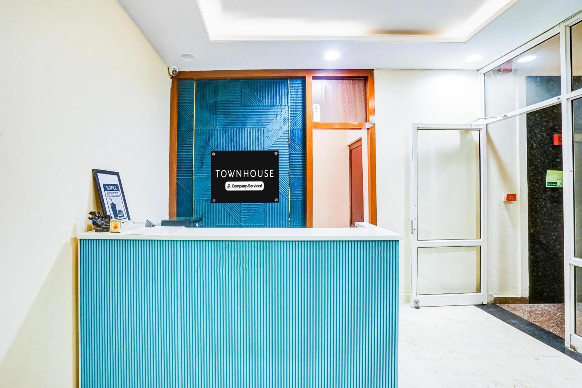 Super Townhouse Jagatpura Otel Jaipur Dış mekan fotoğraf