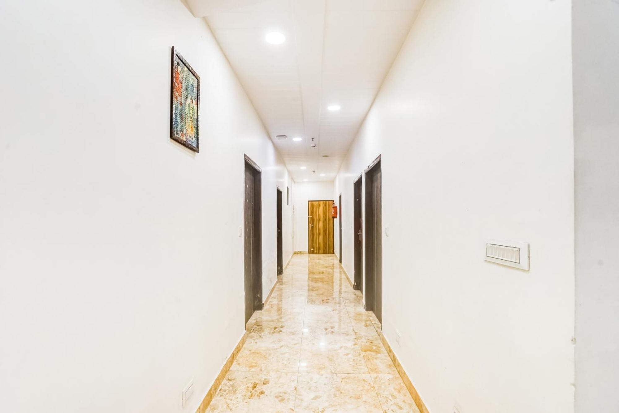 Super Townhouse Jagatpura Otel Jaipur Dış mekan fotoğraf