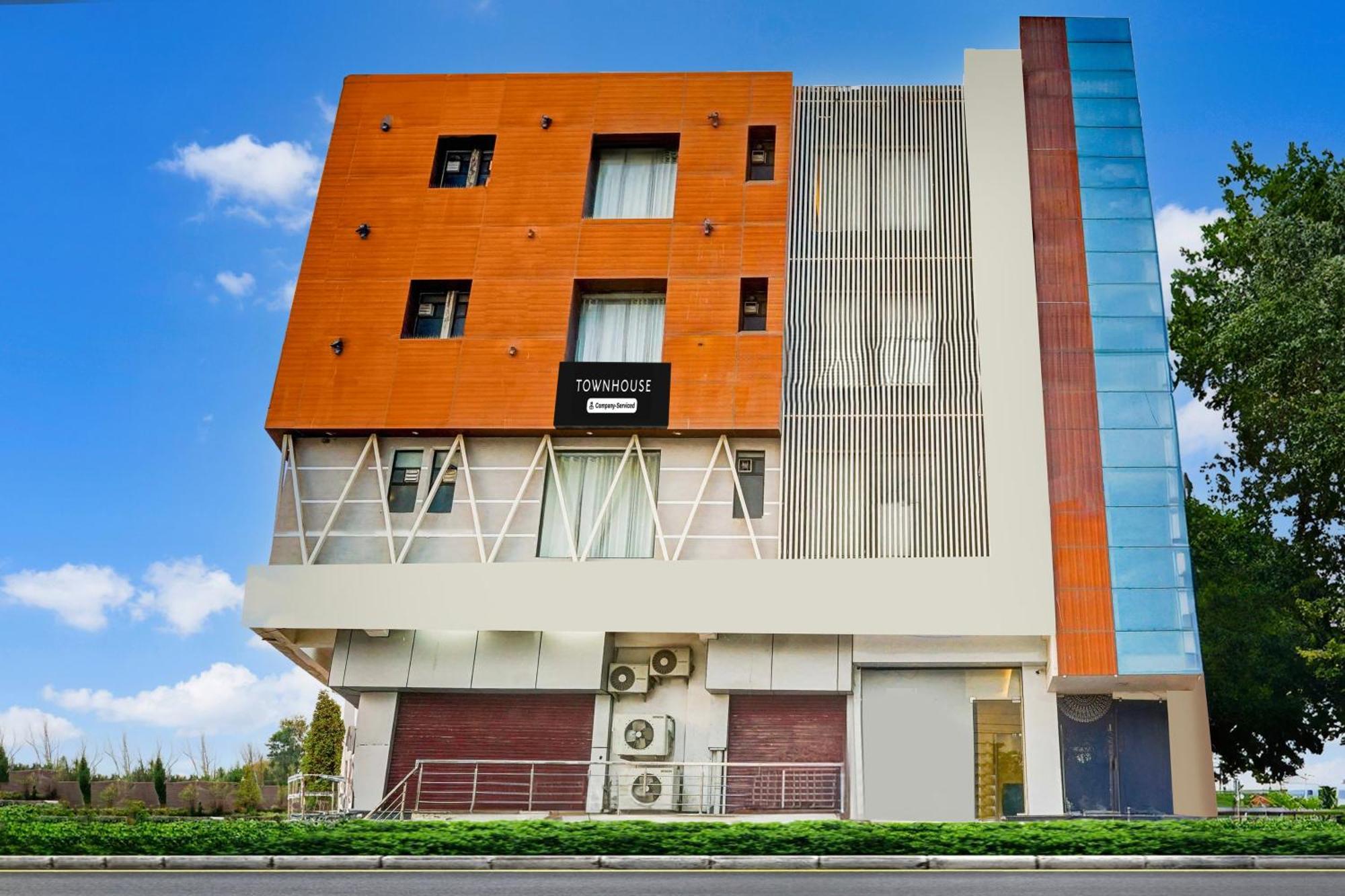 Super Townhouse Jagatpura Otel Jaipur Dış mekan fotoğraf